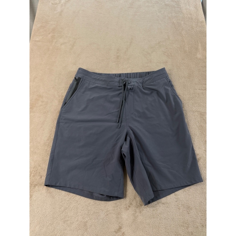 Ten Thousand The Foundation Short Men size XL Gray Lined Training Gym Shorts EUC